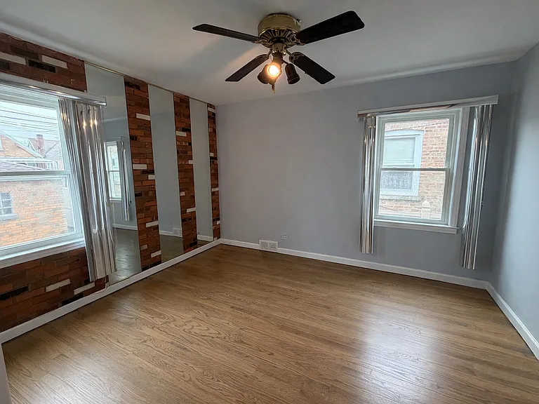 8201 S Homan Ave — Photo 12