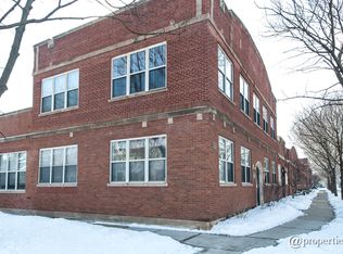 5823 N Ravenswood Ave APT 101, Chicago, IL 60660