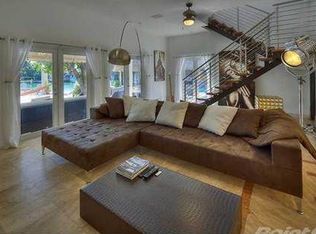 3305 Alton Rd, Miami Beach, FL 33140