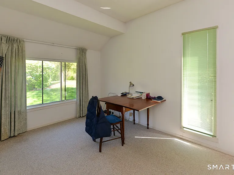 548 Heritage Vlg #A — Photo 4