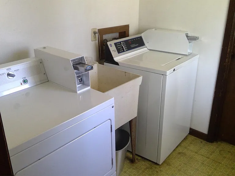 180 Birch Ct #2 — Photo 9