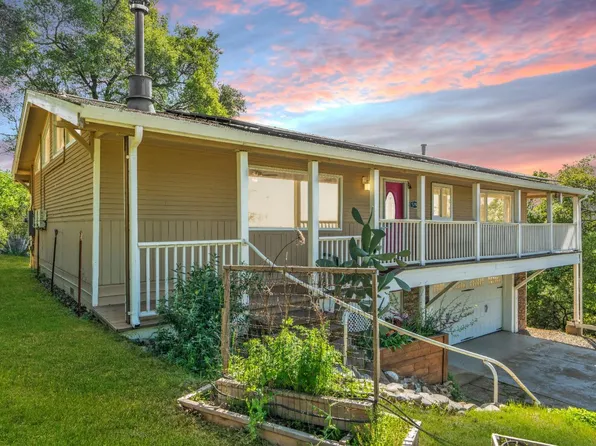 5798 Hollyberry Ln, Placerville, CA 95667