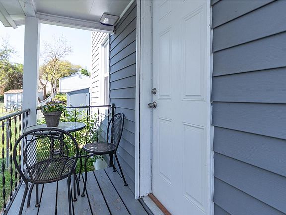 3rd image of 308 Kayser Ave