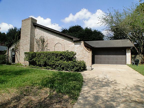 3rd image of 22806 Provincial Blvd