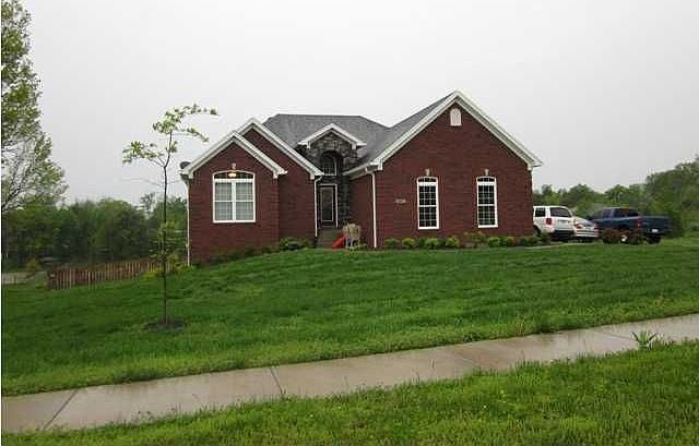 1st image of 607 Sunray Dr