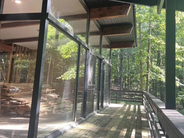 113 Greenwood Rd, Fairfield Bay, AR 72088