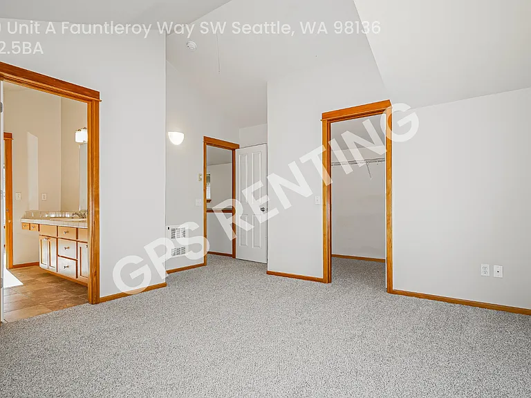 5629 Fauntleroy Way SW #A — Photo 9