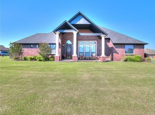 307 Lysbeth Ct, Goldsby, OK 73093