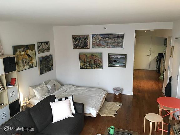4th image of 236 Livingston St APT 11H