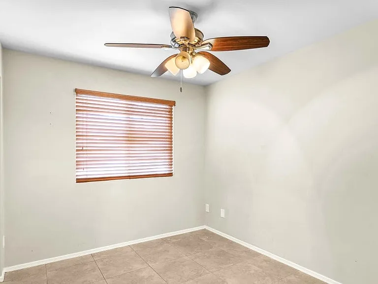 1702 E Gaylon Dr — Photo 19