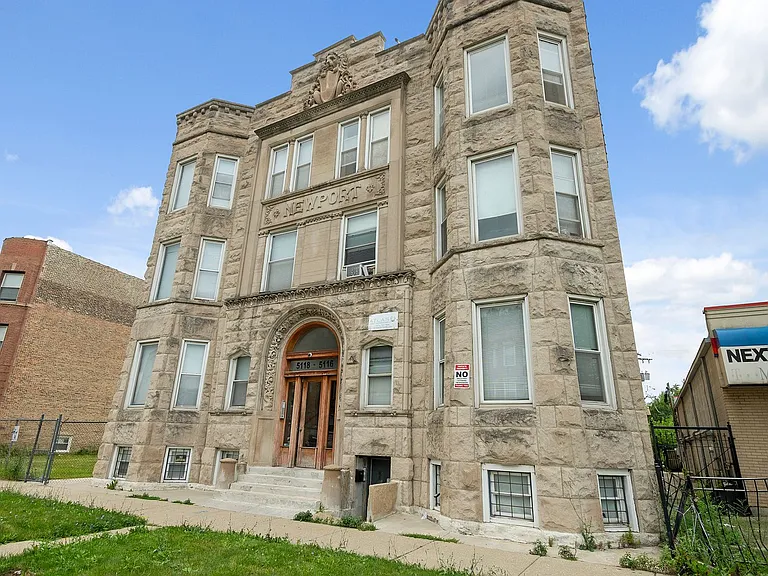 5116-5118 S Indiana Ave — Photo 1