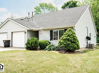 5006 Vermont Ln, Fort Wayne, IN 46815