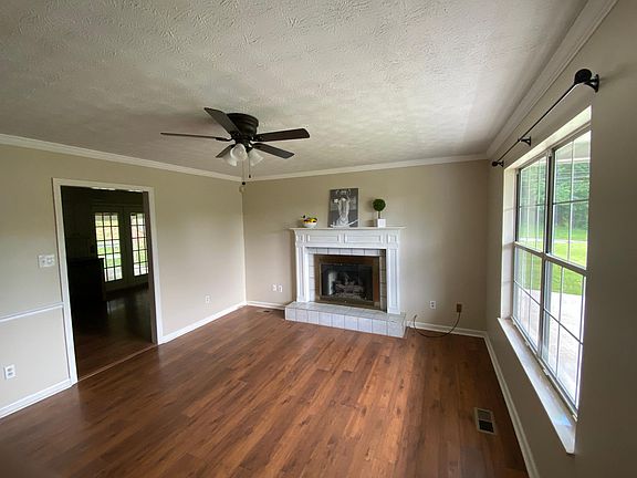 4th image of 4641 Baverton Dr
