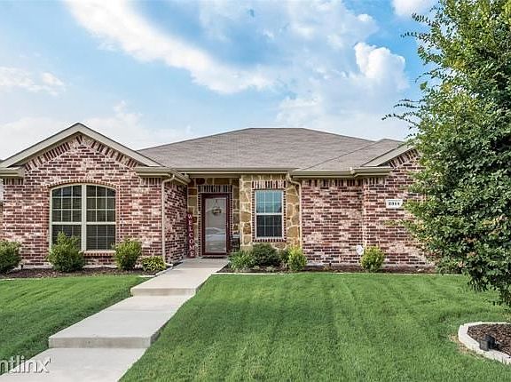 3rd image of 2314R Bonnywood Dr