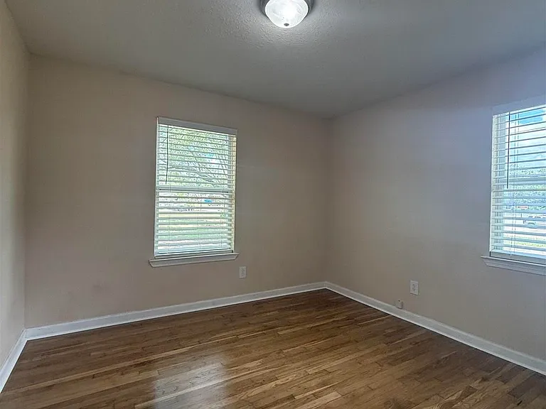 5837 Berryhill Rd — Photo 16