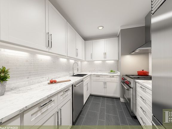 3rd image of 80 Gold St #24C