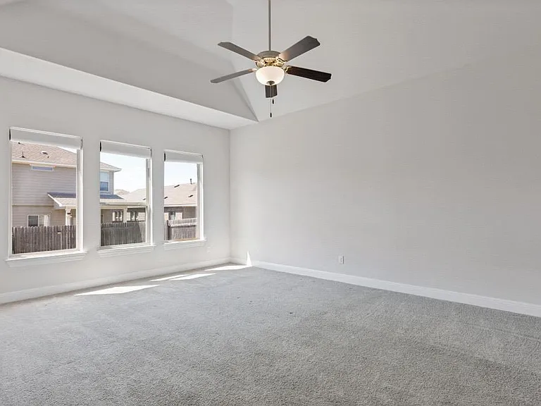 727 Spinnaker Loop — Photo 12