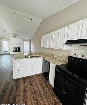 5th image of 16 Upton Ct