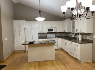 1210 Kensington Way, Buffalo, MN 55313