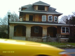2806 Garrison Blvd, Baltimore, MD 21216