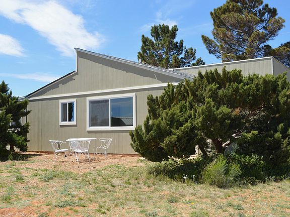 3rd image of 894 W Kaibab Way