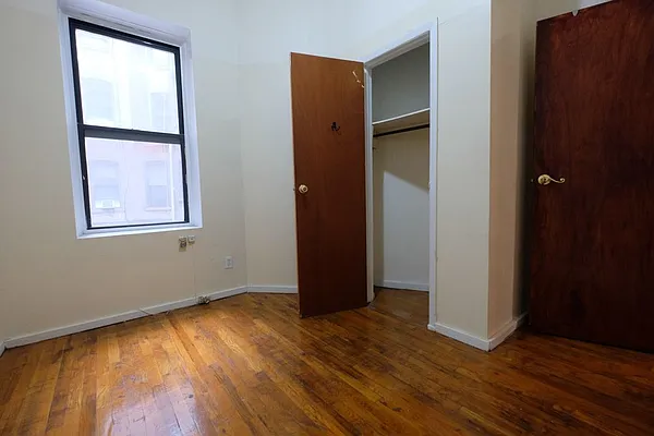 Rented by Skyward | media 28