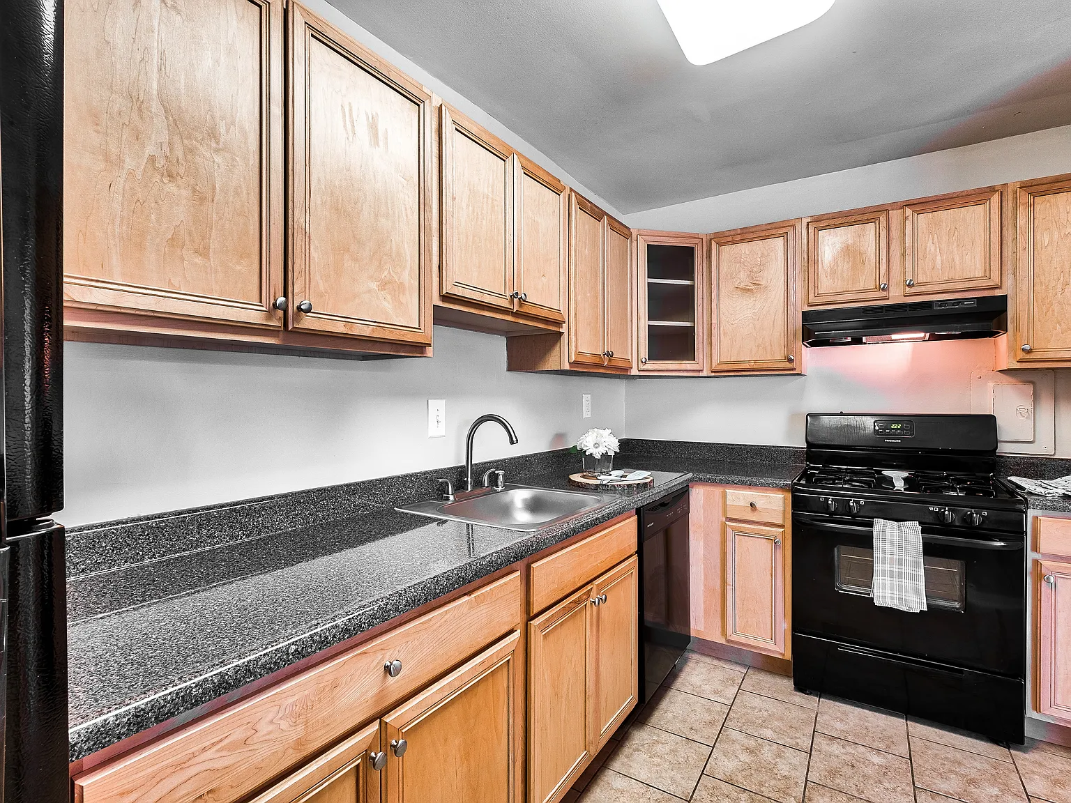 Spring Ridge Apartments — Photo 2