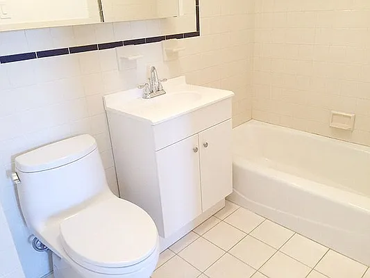 Rented by AJ Clarke | media 47