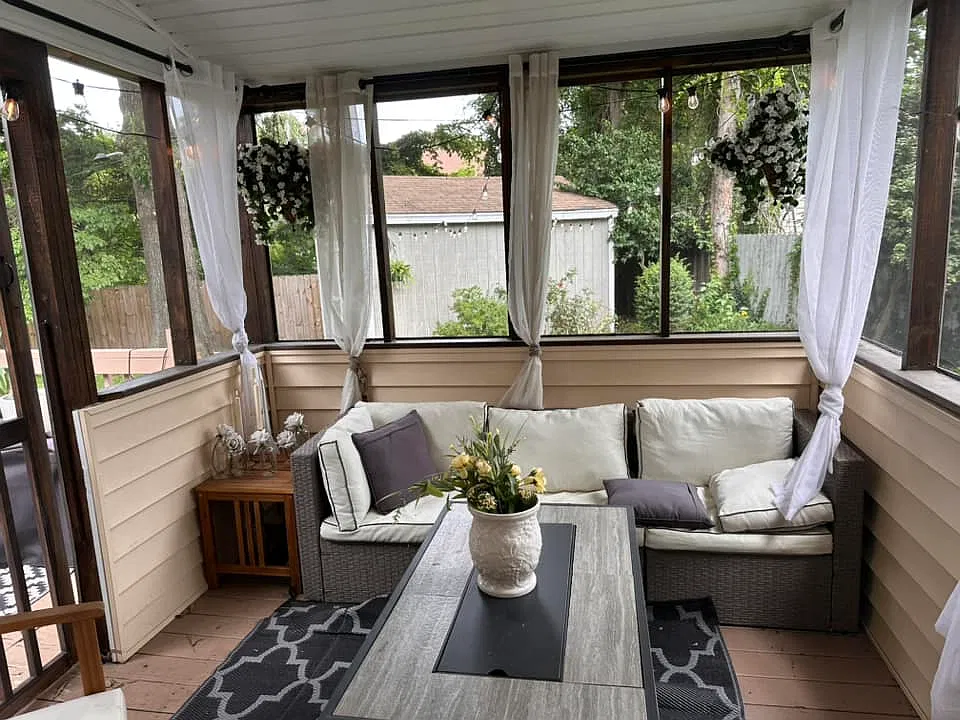 3 bed, 1561 sqft, $2,400 — Photo 3
