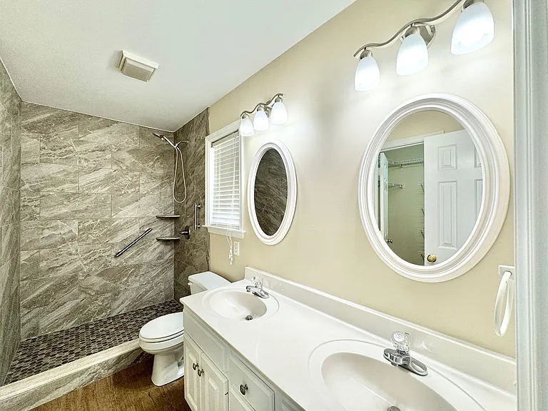 3529 Bent Trace Dr — Photo 20