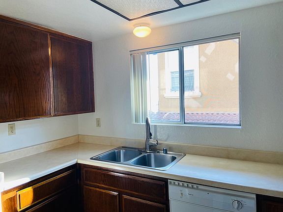4th image of 3210 W Orange Ave APT 14