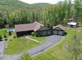 56 Forest Dr, Livingston Manor, NY 12758