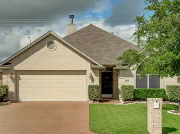 3306 Fredrick Ct, College Station, TX 77845