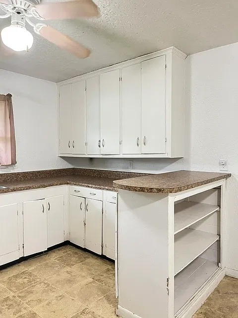 2/1 Half Duplex in DeLand, $1,300/month! — Photo 3