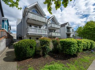 Two Gables, Seattle, WA 98116