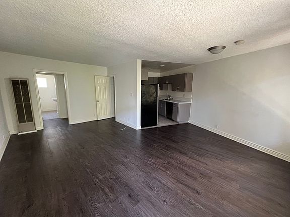 3rd image of 1622 S Beverly Glen Blvd APT 6