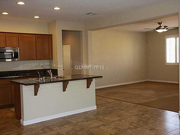 4th image of 10428 Bush Mountain Ave