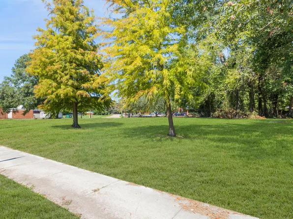 W Main St, New Iberia, LA 70560