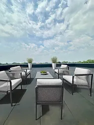 Rented by Luxian International Realty LLC