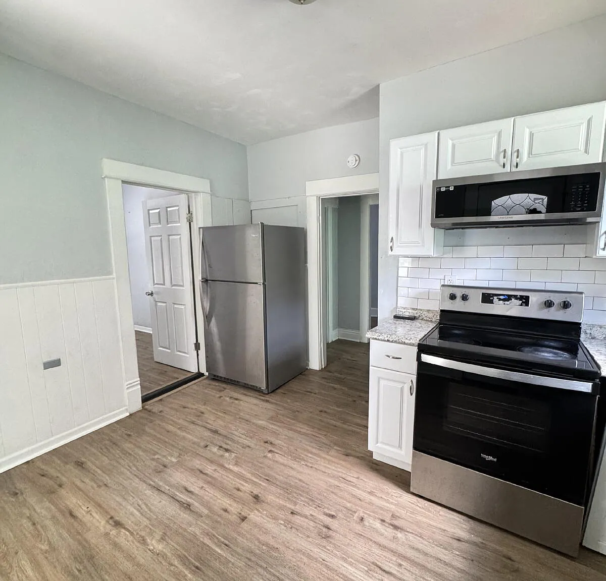 3 bed, 2.0 bath, $1,550 — Photo 1