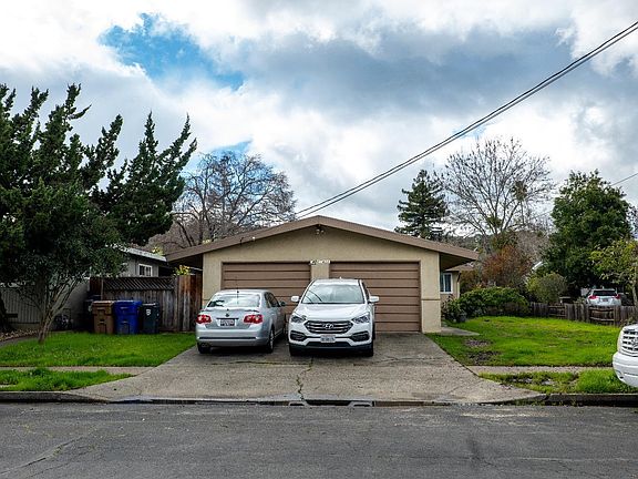 2nd image of 401 - 411 Underhill Drive #2