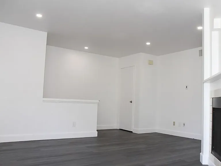 18123 Erik Ct #357 — Photo 7