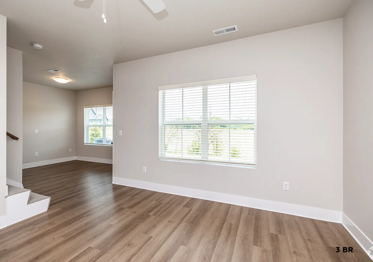 Grand Valley Townhomes — Photo 4