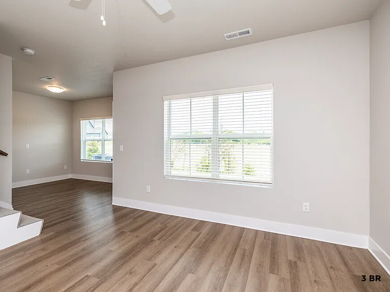 Grand Valley Townhomes — Photo 25