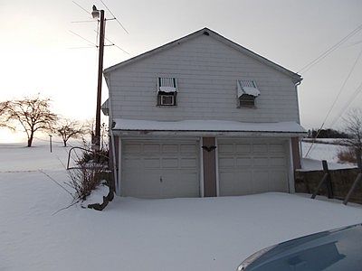 2nd image of 899 Deanville Rd