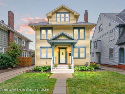516 Bartlett St, Lansing, MI, 48915
