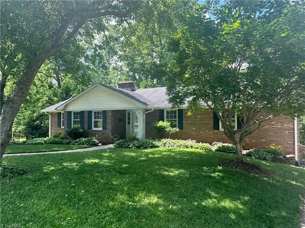 4261 Witherow Rd, Winston Salem, NC 27106