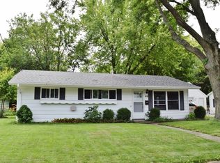 416 E Lincoln St, Sycamore, IL 60178