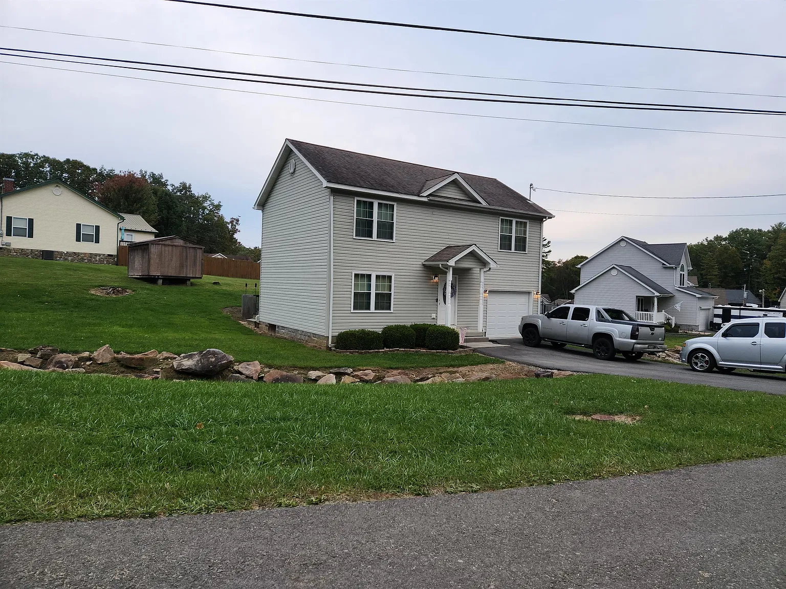 109 Hickory Avenue - 1 — Photo 1