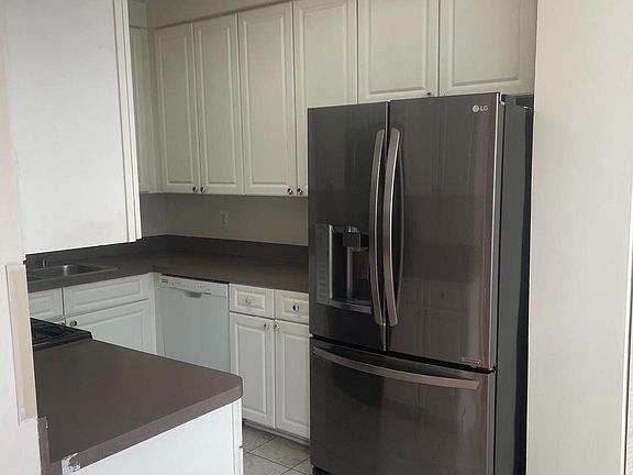 4th image of 2495 Angeline Dr APT 104